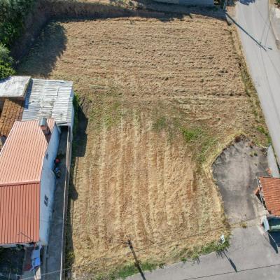 AreaMais | Terreno de Queitide